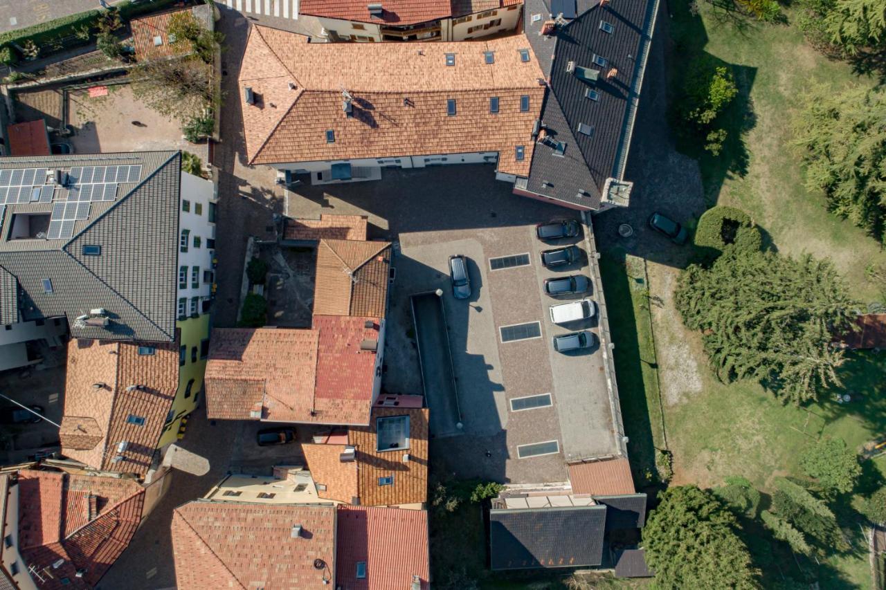 La Canonica Suite Apartments New Location Trento Exterior photo