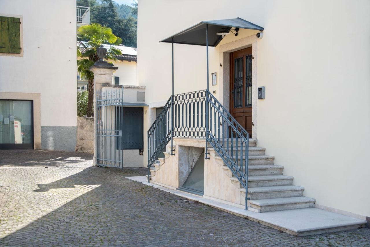 La Canonica Suite Apartments New Location Trento Exterior photo
