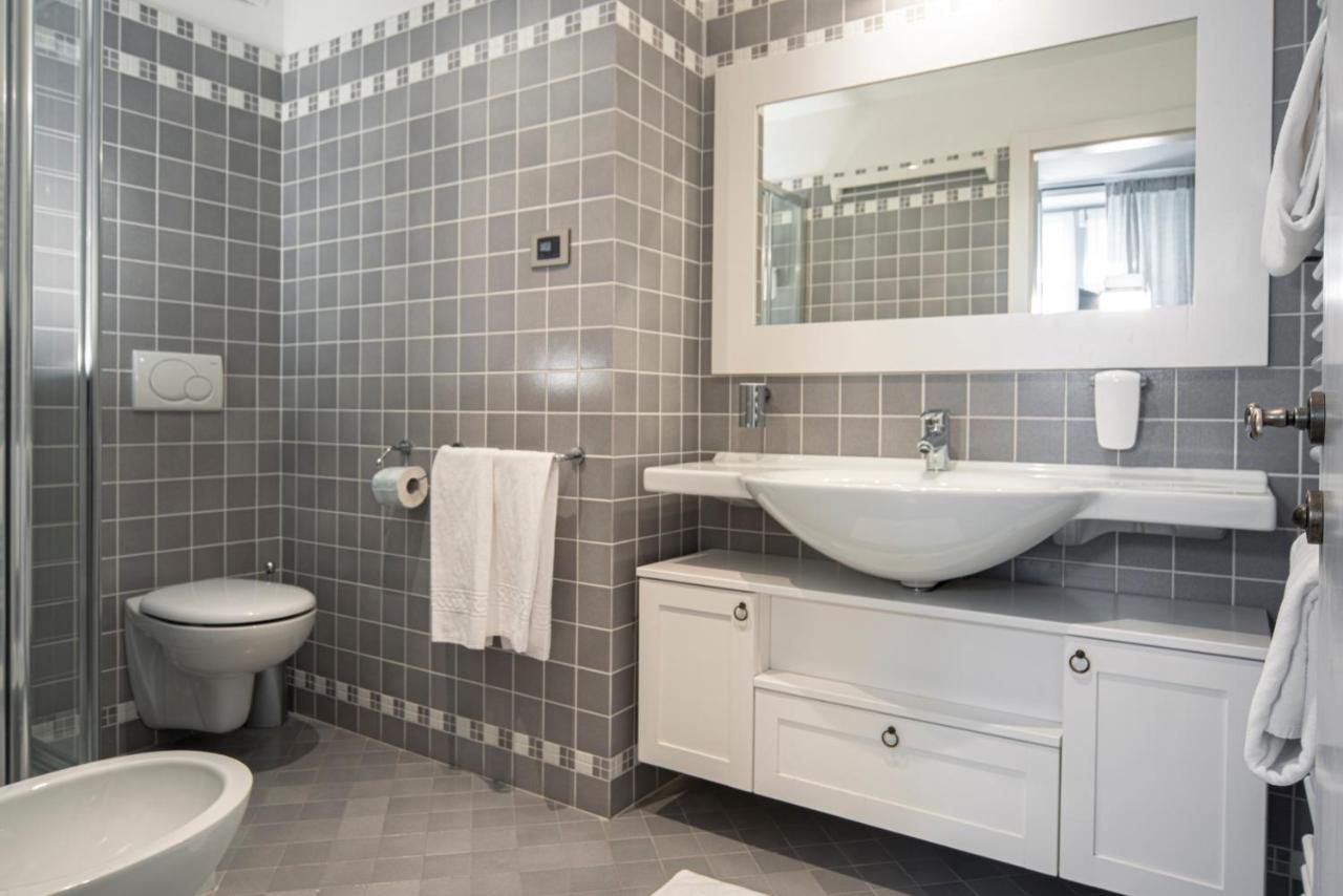 La Canonica Suite Apartments New Location Trento Exterior photo