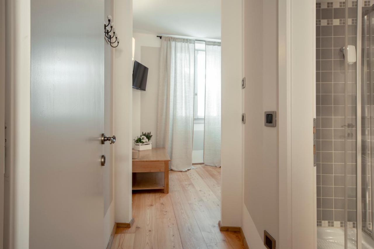 La Canonica Suite Apartments New Location Trento Exterior photo